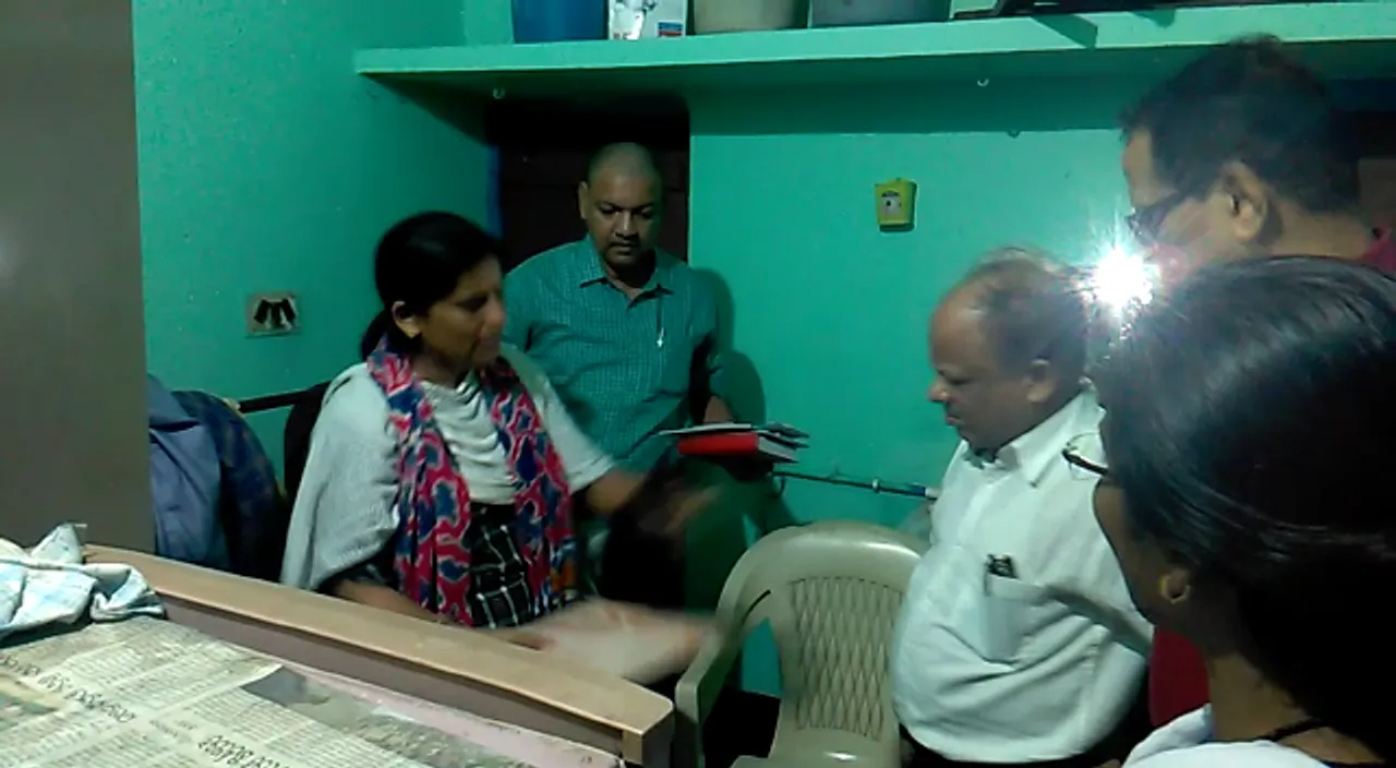  Govt hospital superintendent caught taking bribe in Odisha