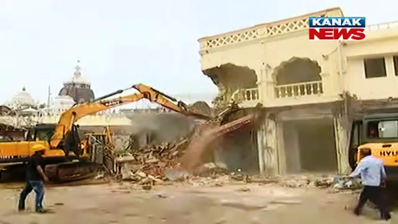  SC quashes petitions challenging eviction near Meghnad Pacheri of Srimandir  