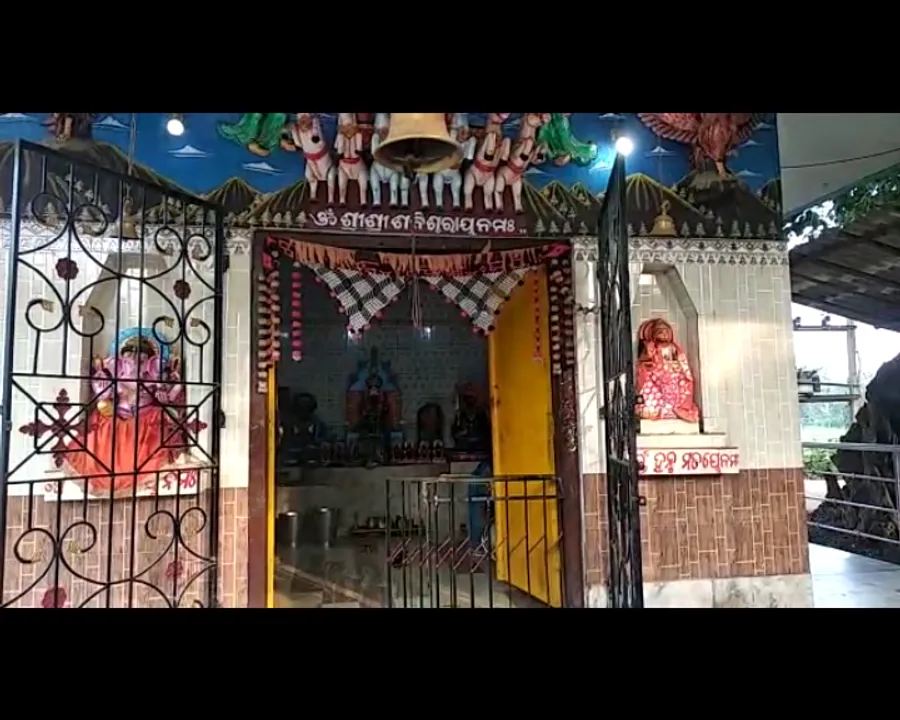  Miscreants loot cash, gold from temple in Bhadrak