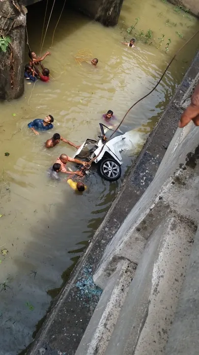  Minor girl killed, 5 injured as car falls into canal in Odisha