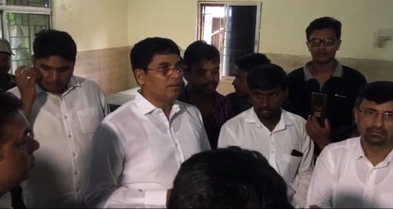  Odisha minister makes surprise visit to Utkal University