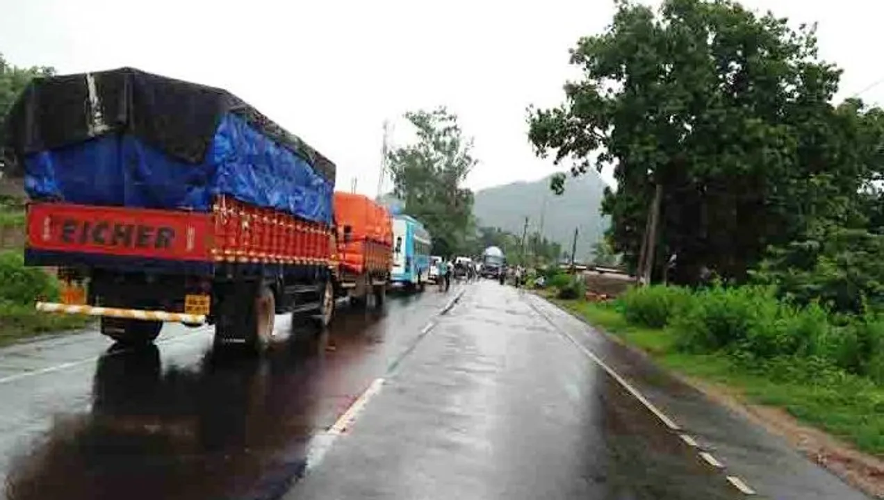  Minor girl run over by truck in Odisha; locals block road   
