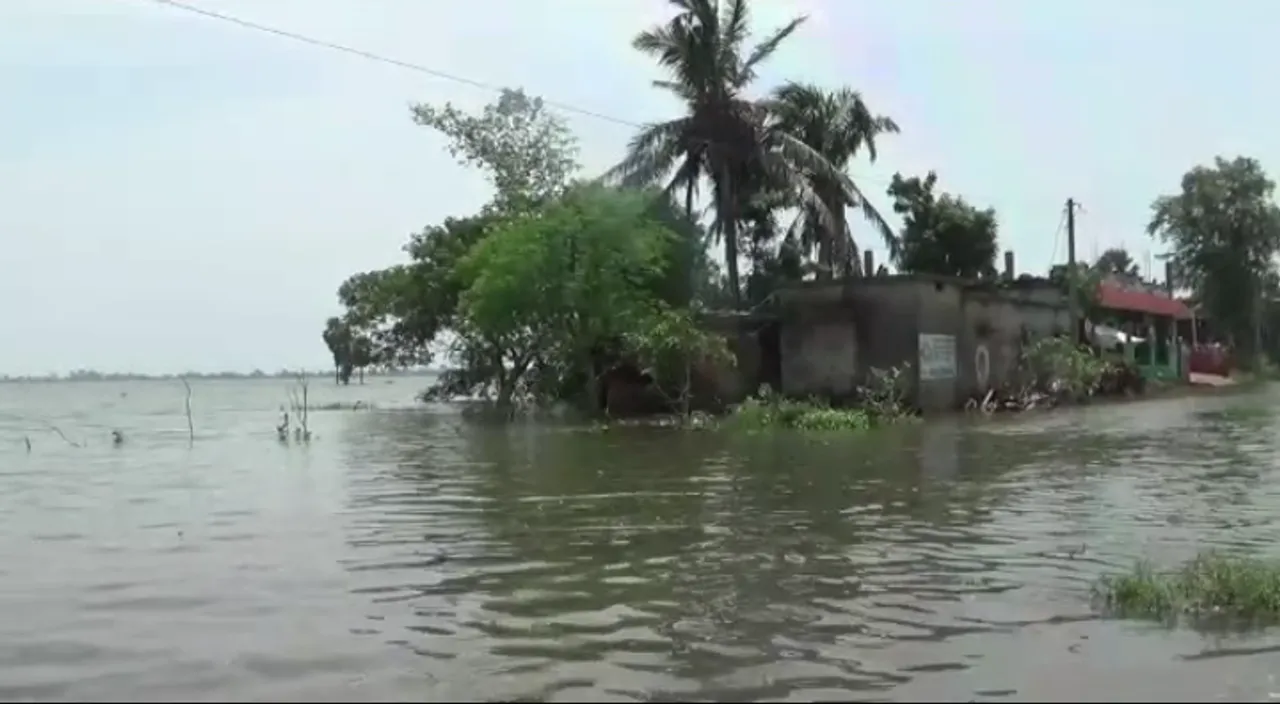  Flood-like situation in Odisha's Khurda, 20 villages marooned