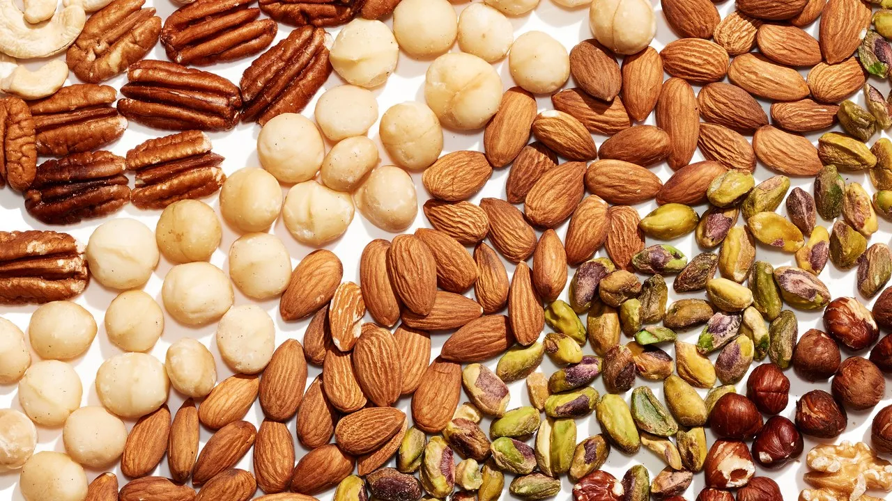  Eating nuts twice a week lowers heart attack risk: Study