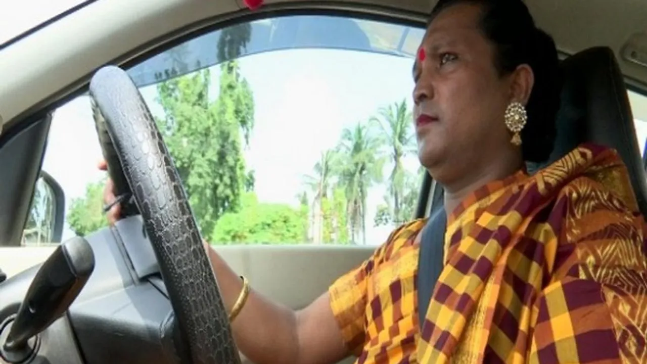  Odisha transgender India's first 5-star rated cab driver