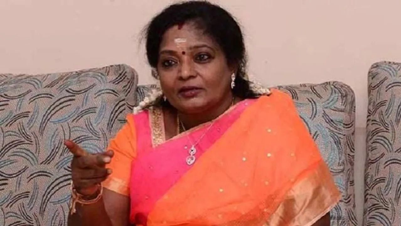  Tamilisai Soundararajan sworn in as Telangana Governor