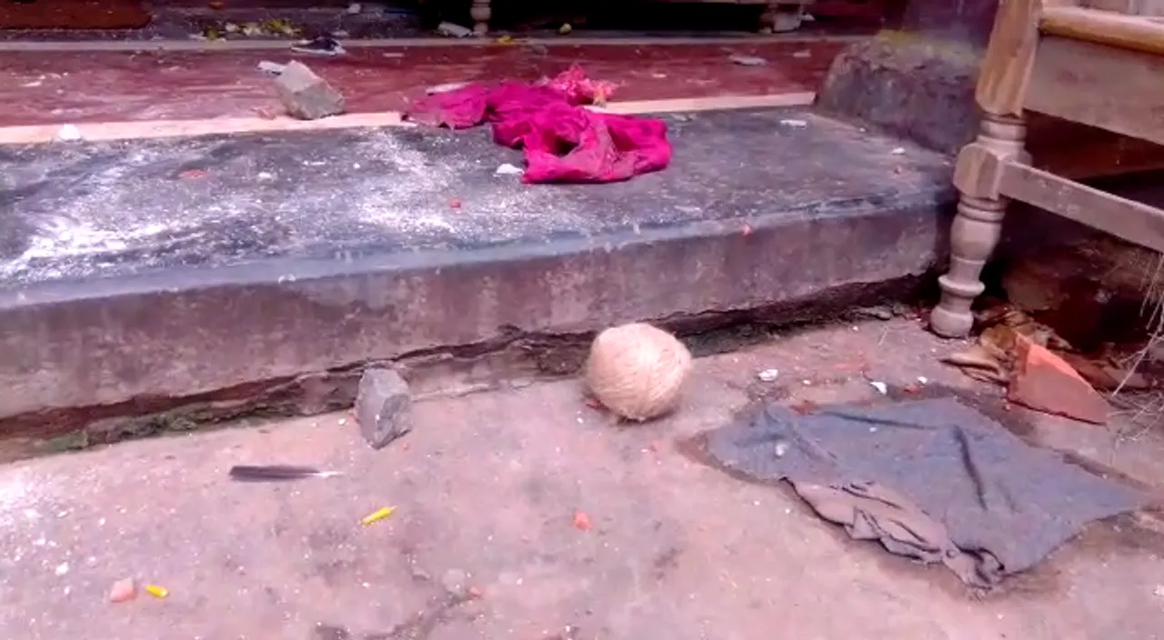  Bombs hurled in Odisha village; over 7 injured