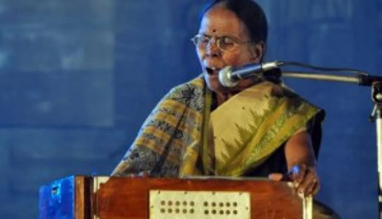  Pic Courtesy: www.shyamamanidevi.com 