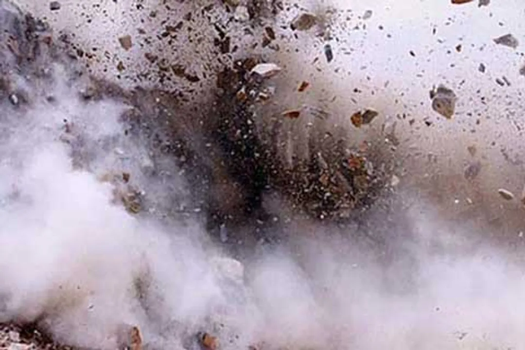  14 injured in Anantnag grenade explosion