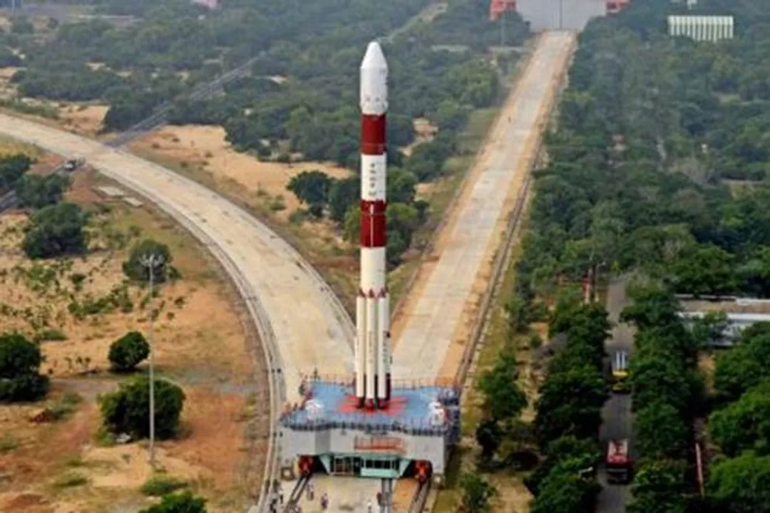  India's PSLV rocket lifts-off with Cartosat-3 and 13 US satellites