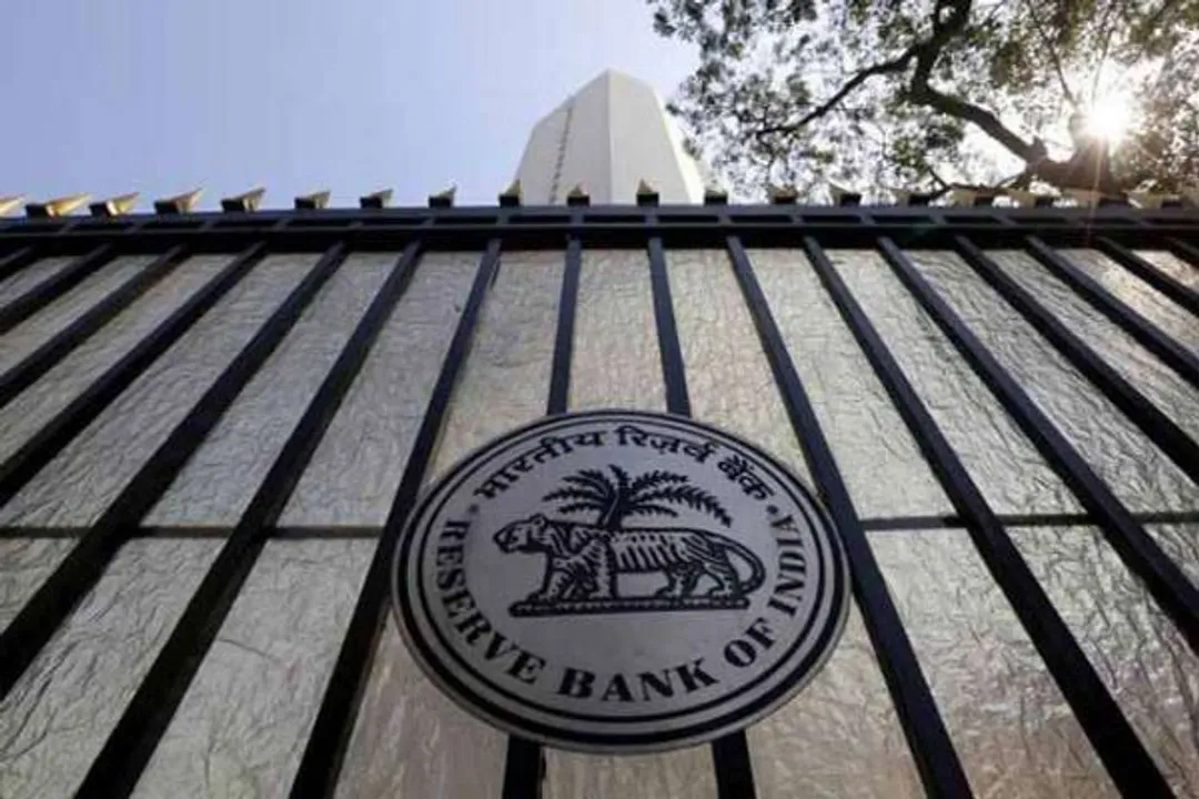  RBI keeps key rates intact, maintains accommodative stance