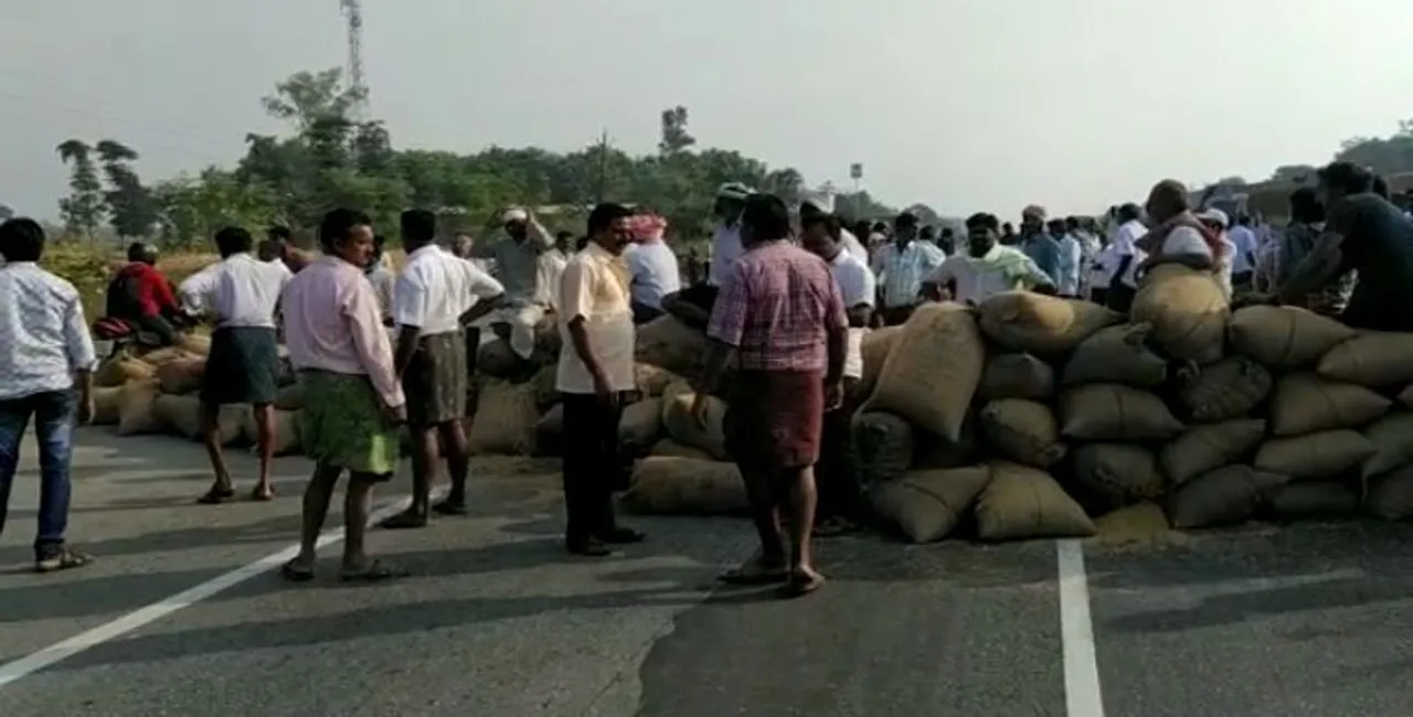  Following Minister’s assurance on token system, farmers in Odisha withdraw agitation