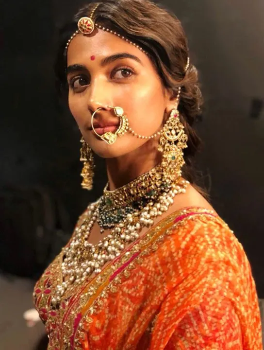  Pooja Hegde stuns fans with throwback pic of Housefull 4