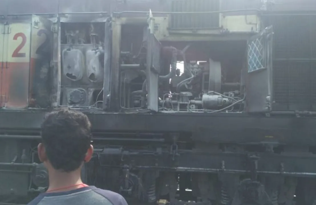  Fire breaks out in Ajmer-Puri Express in Odisha