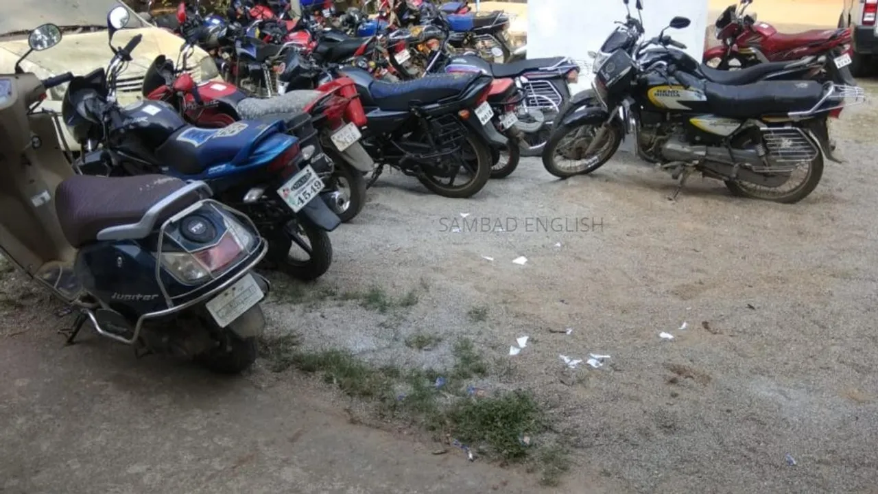  Gambling den busted in Odisha's Sonepur: 11 held, 26 vehicles seized