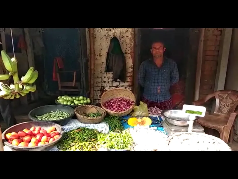  Onions looted from vegetable shop in Odisha; complaint lodged    