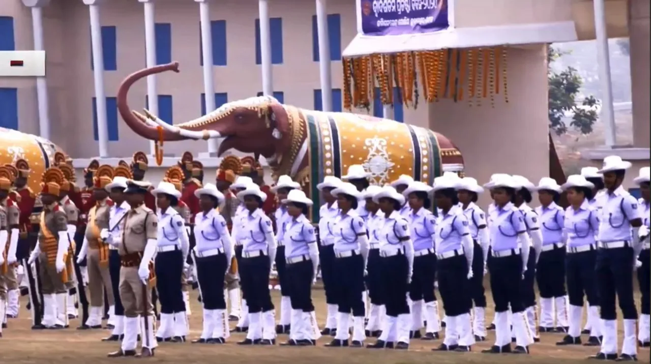  Women SPOs given power as police in Odisha's Twin City