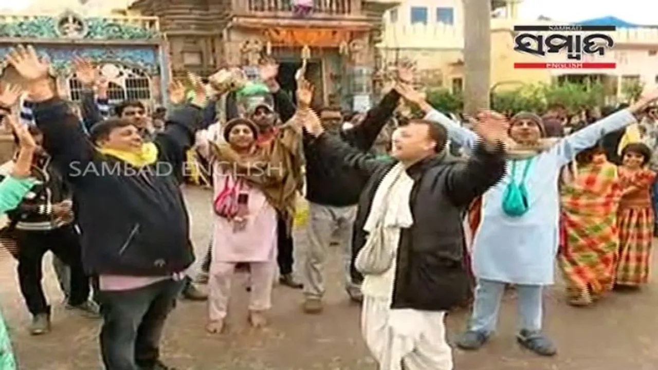  [WATCH] Pakistani devotees visiting Odisha’s Srimandir pray for stronger ties with India