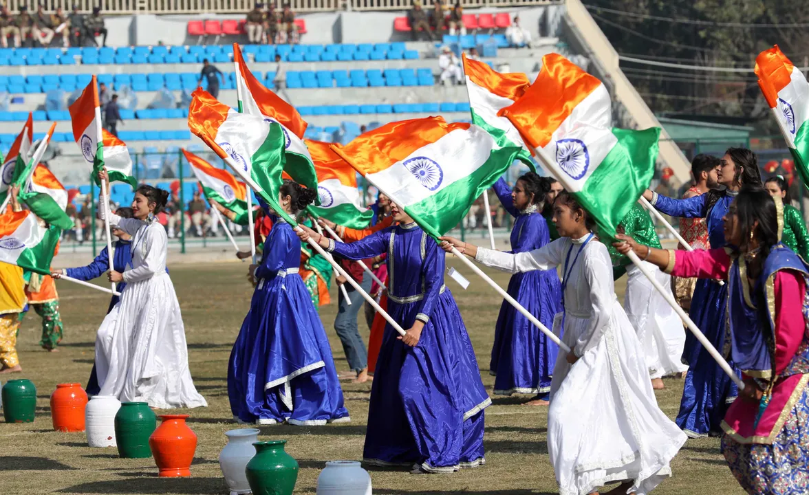  PM Modi, Union ministers greet people on Republic Day