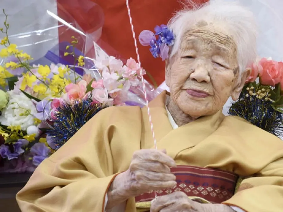  World's oldest person breaks her own record; celebrates 117th birthday