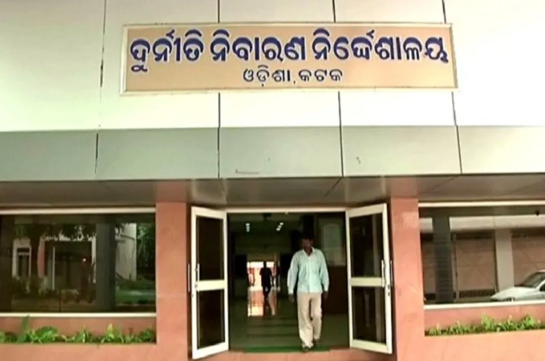  Odisha: Vigilance seizes unaccounted cash from Civil Supplies Officer