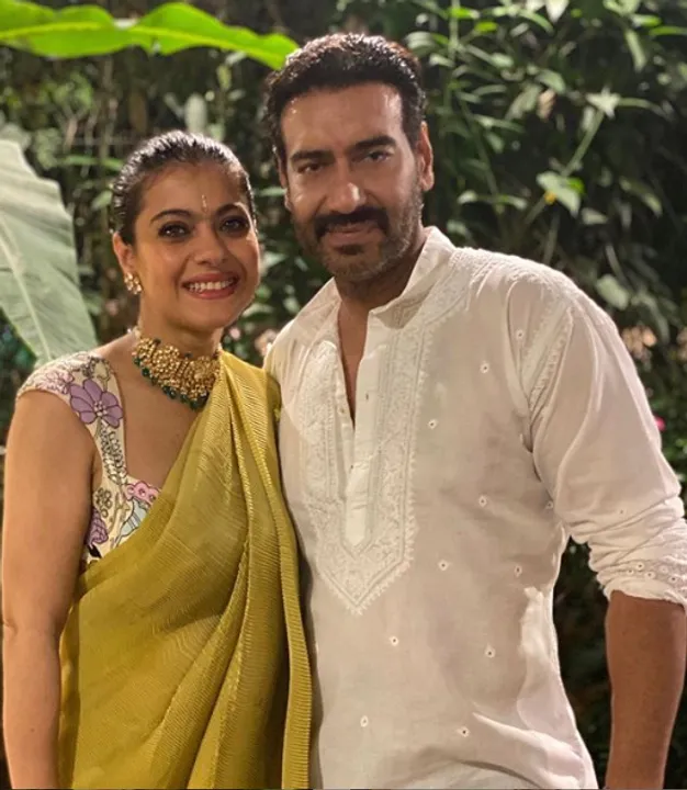  Kajol completes 20 yrs of marriage with Ajay; gets nostalgic