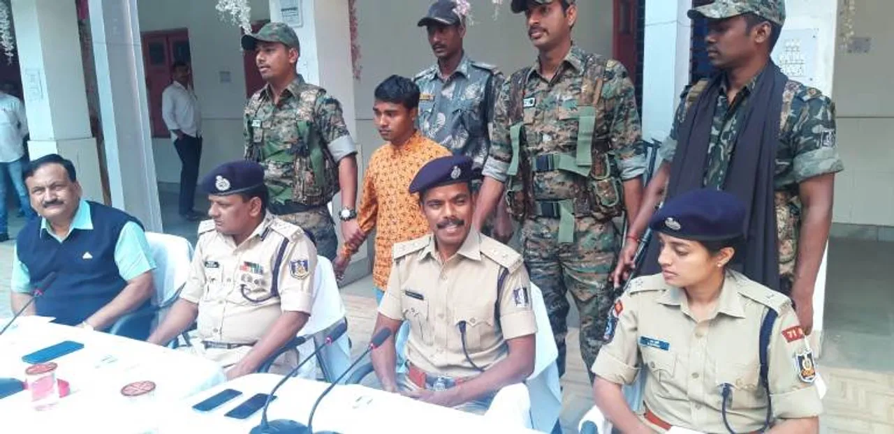  Odisha: Dreaded Maoist lays down arms in Rourkela