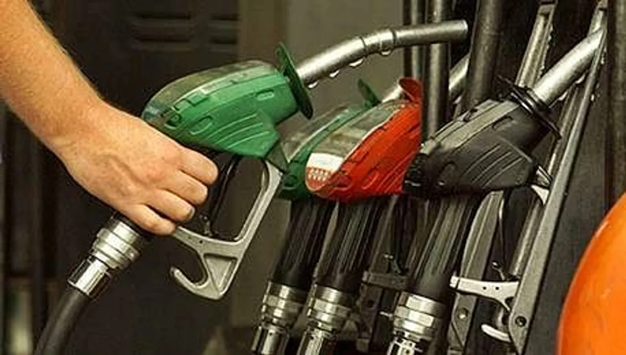  Fuel prices rose over Rs 20 per litre in FY21, by Rs 10 this year