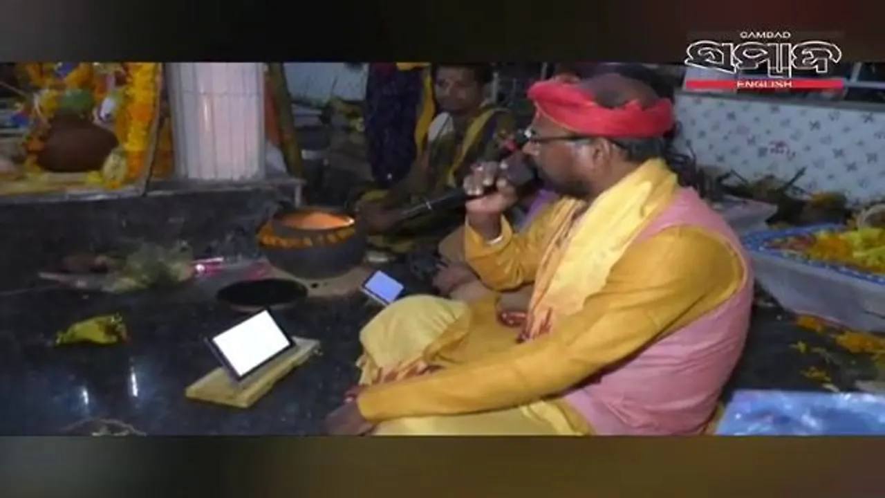  [WATCH] Odisha Priests go tech savvy