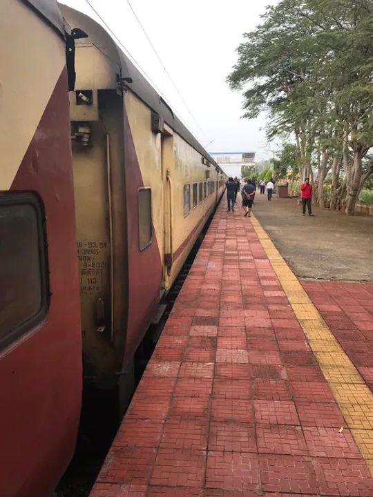  Odisha MP gets stuck as Tapaswini Express stranded for over 6 hours