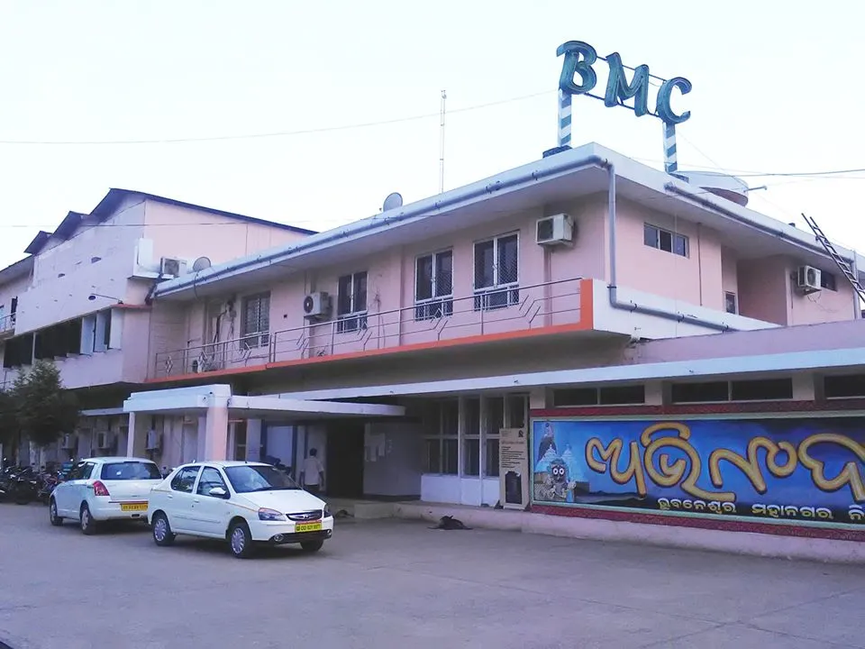  Two hotels served closure notice in Odisha Capital