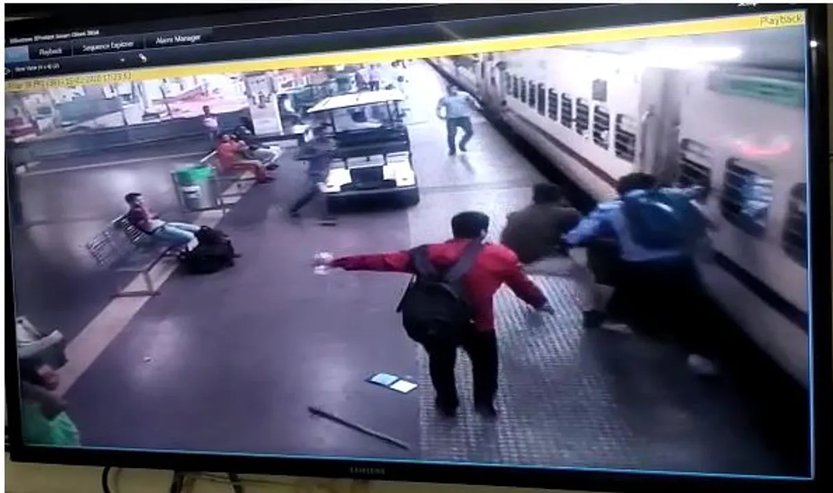  Passenger slips while boarding train in Odisha Capital, saved by RPF Constable