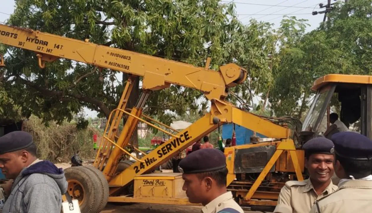  SCB hosp expansion: Eviction drive begins in Odisha's Cuttack