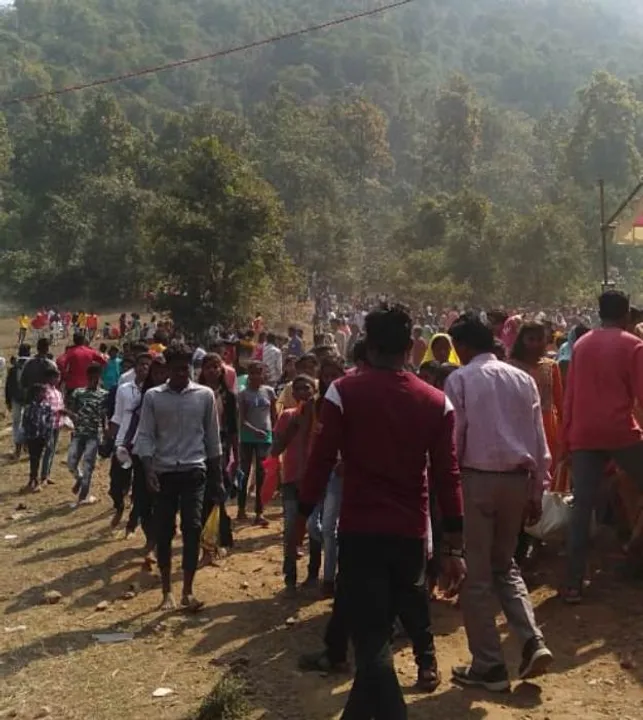  Rock falls from hill near Shiva temple in Odisha; at least 20 injured