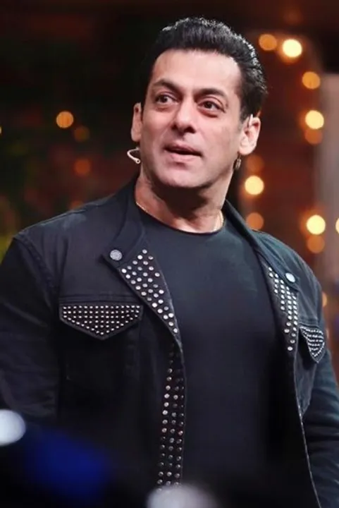  Salman Khan to kick-start US tour in April