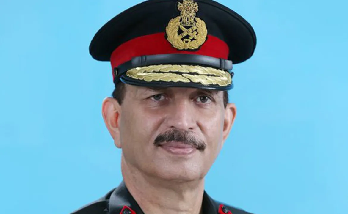  Lt Gen YK Joshi takes over as new Northern Command chief