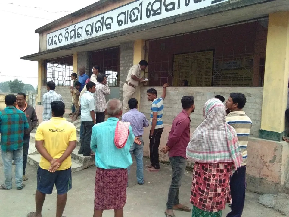  Odisha: Young girl held captive by beau; rescued