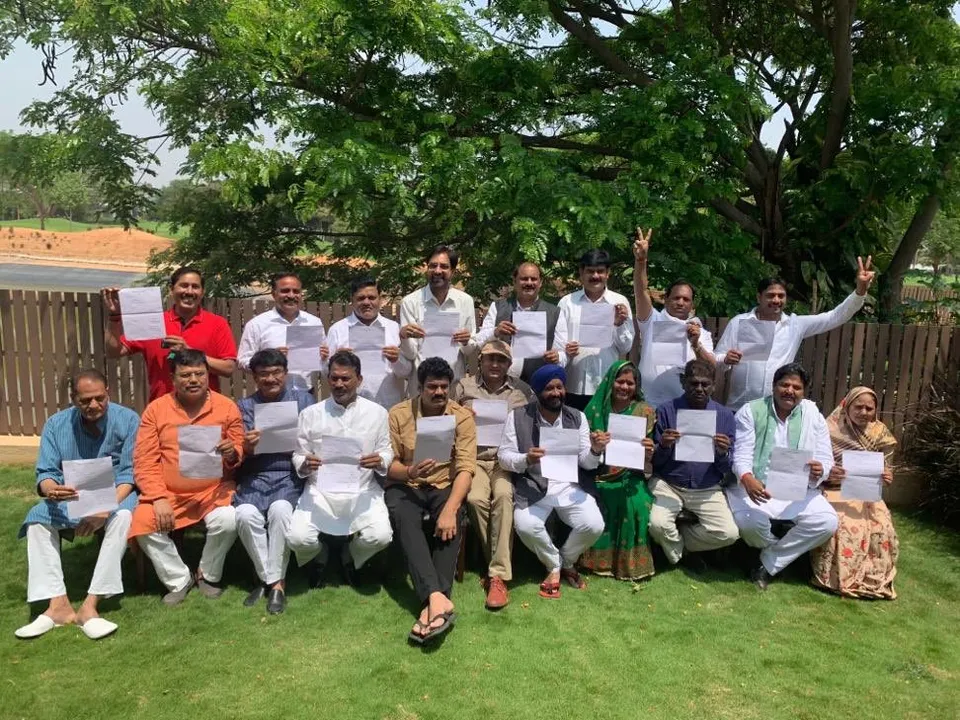  MP crisis: 19 Cong MLAs submit resignations to Speaker