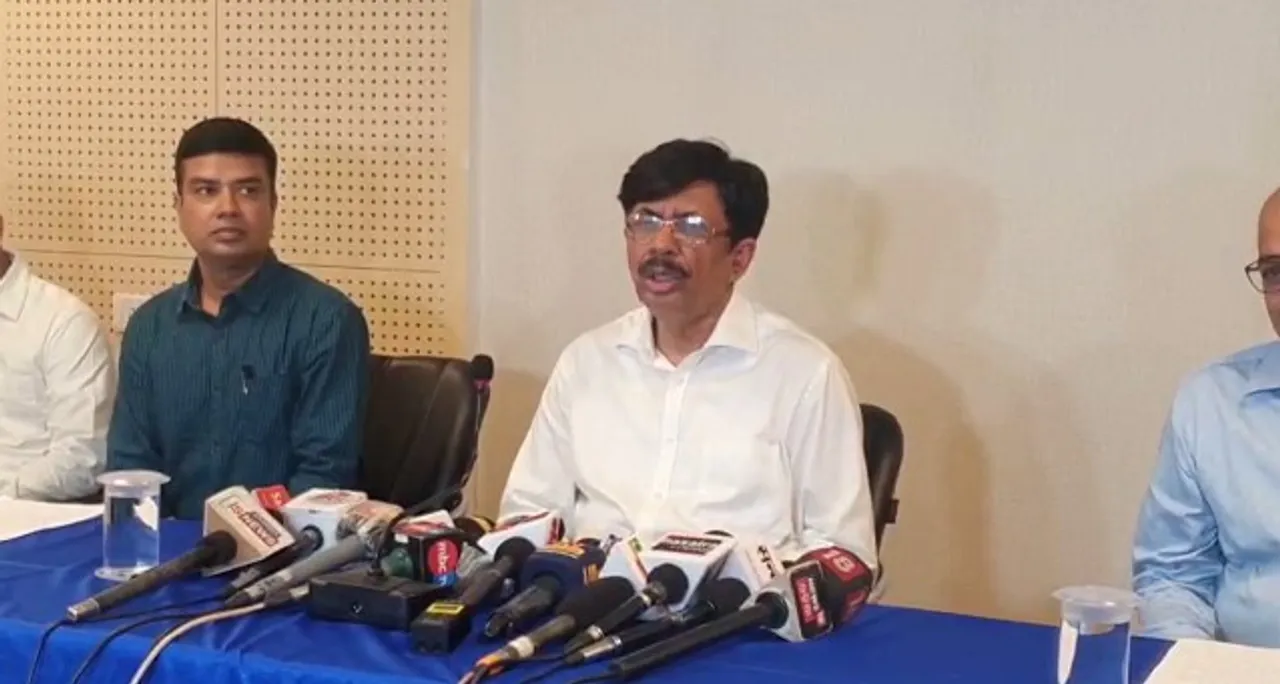  Odisha DGP asks cops not to insist on pass for health workers