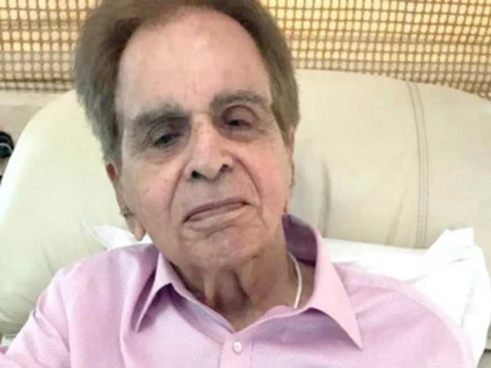 Actor Dilip Kumar under 'quarantine' as precautionary measure against COVID-19