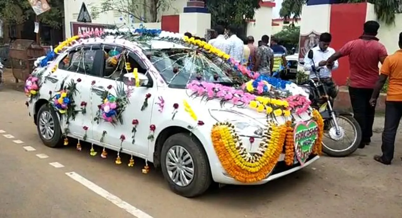  Groom en route to wedding venue picked up by police in Odisha