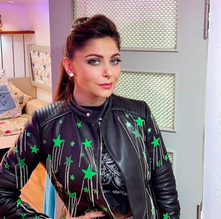  Kanika Kapoor tests coronavirus positive for fourth time