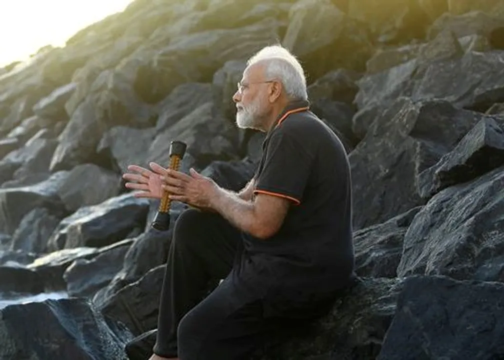  When Facebook chief changed his profile picture for PM Modi