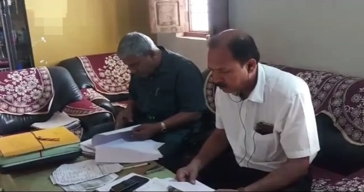  Odisha: RTO official, NAC Executive officer in Vigilance net