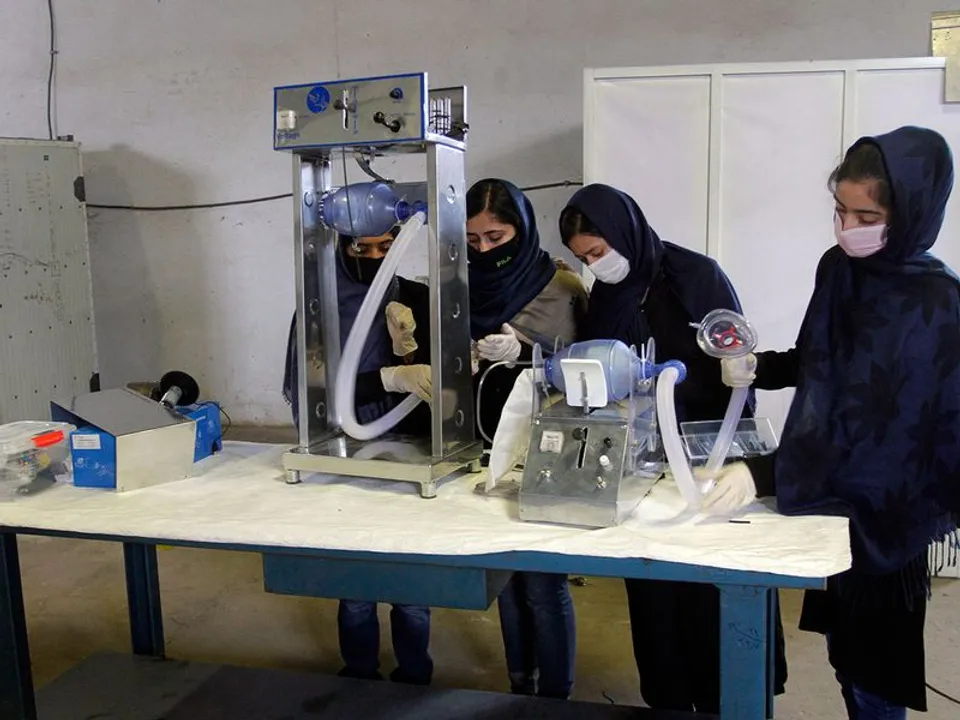  [Watch] Afghani girls attempt building ventilator from car parts