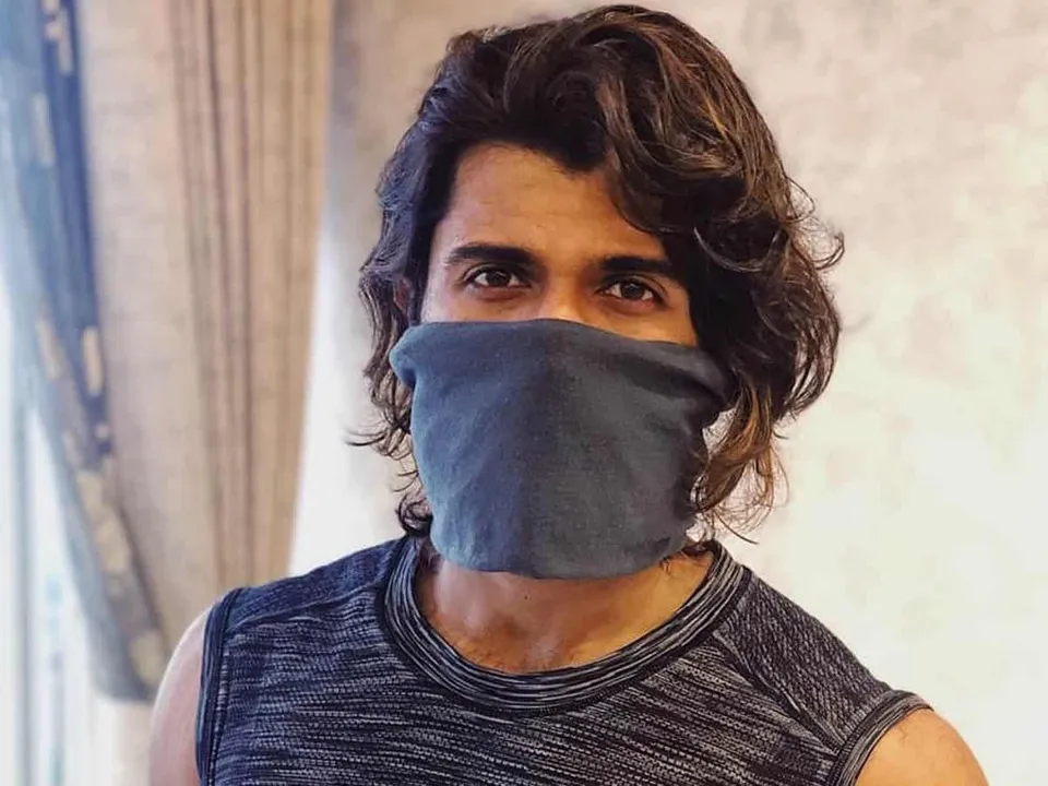  Vijay Deverakonda: Leave medical masks for doctors, go for homemade options