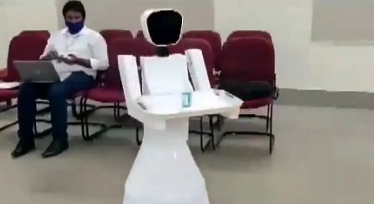  Odisha: ITI invents robots to prevent contamination amid COVID-19 crisis