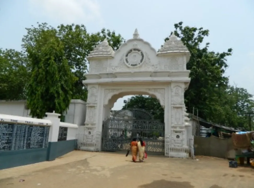  Satsang Ashram contributes Rs 10 crore for fight against COVID-19