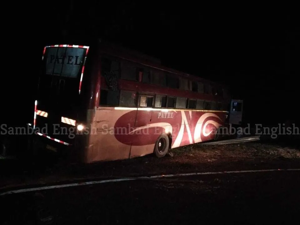  Odisha: Bus carrying returnees from Surat meets with accident, 2 killed