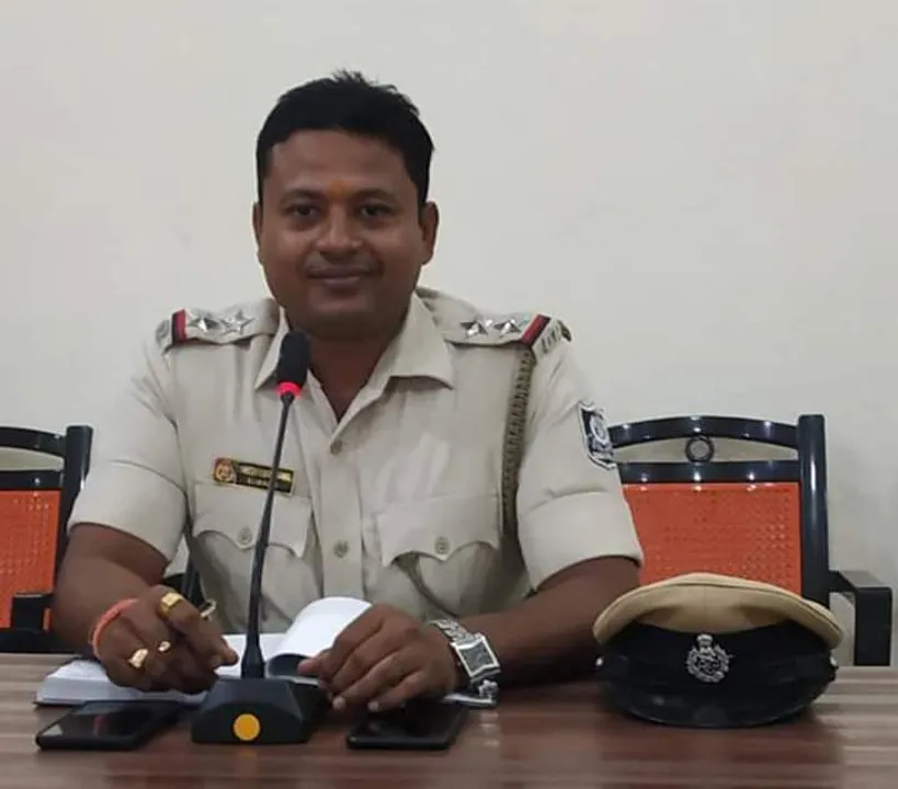  Love, sex & dhoka: Odisha cop booked for betraying female friend